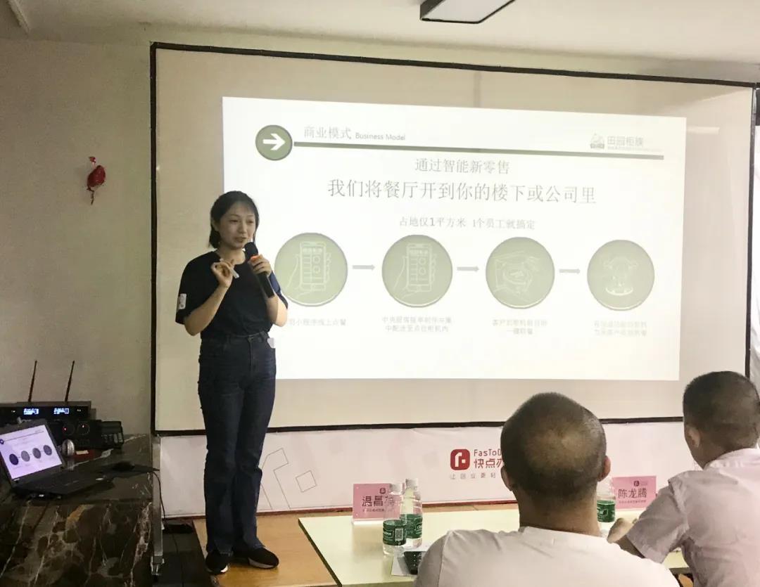 007发布会极氪门店,007上市发布会