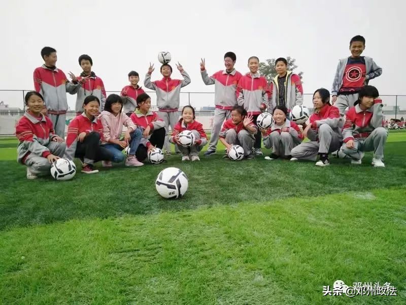 邓州特色教育学校,邓州足球特色学校