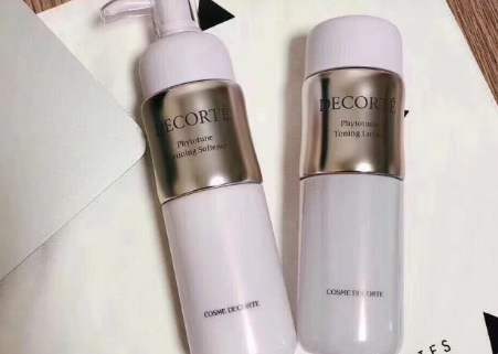 适合夏天用的爽肤水国货,秋冬季补水效果好的爽肤水排行榜