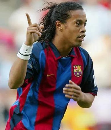 实况2008罗纳尔迪尼奥的数据,实况2017有罗纳尔迪尼奥吗