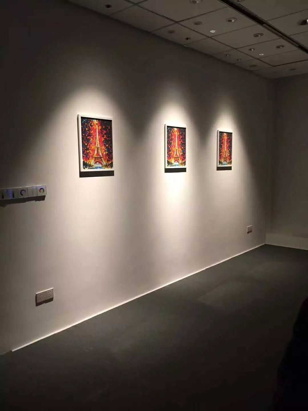 淘宝销售和淘宝客服的区别,网上买灯需要向客服了解什么