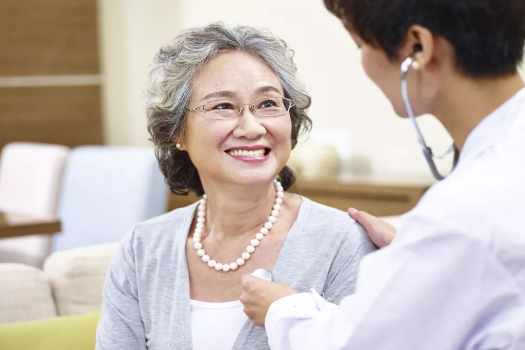 心跳过快是什么原因心律失常,心跳过快是什么原因气血不足