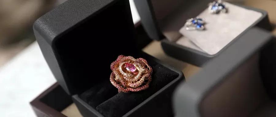 微信朋友圈不更新是不是被删除了,朋友圈七不晒怎么查