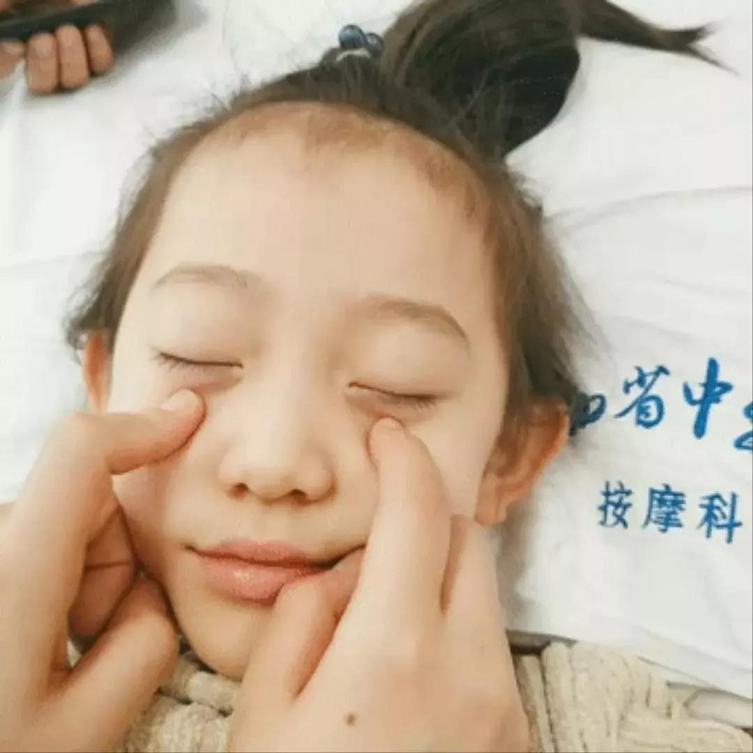 4岁孩子近视600度还能治好吗,4岁孩子1000度近视如何矫正视力