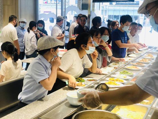 分量少了，价格却贵了不少，涨价后的重庆乡村基快要吃不起了？