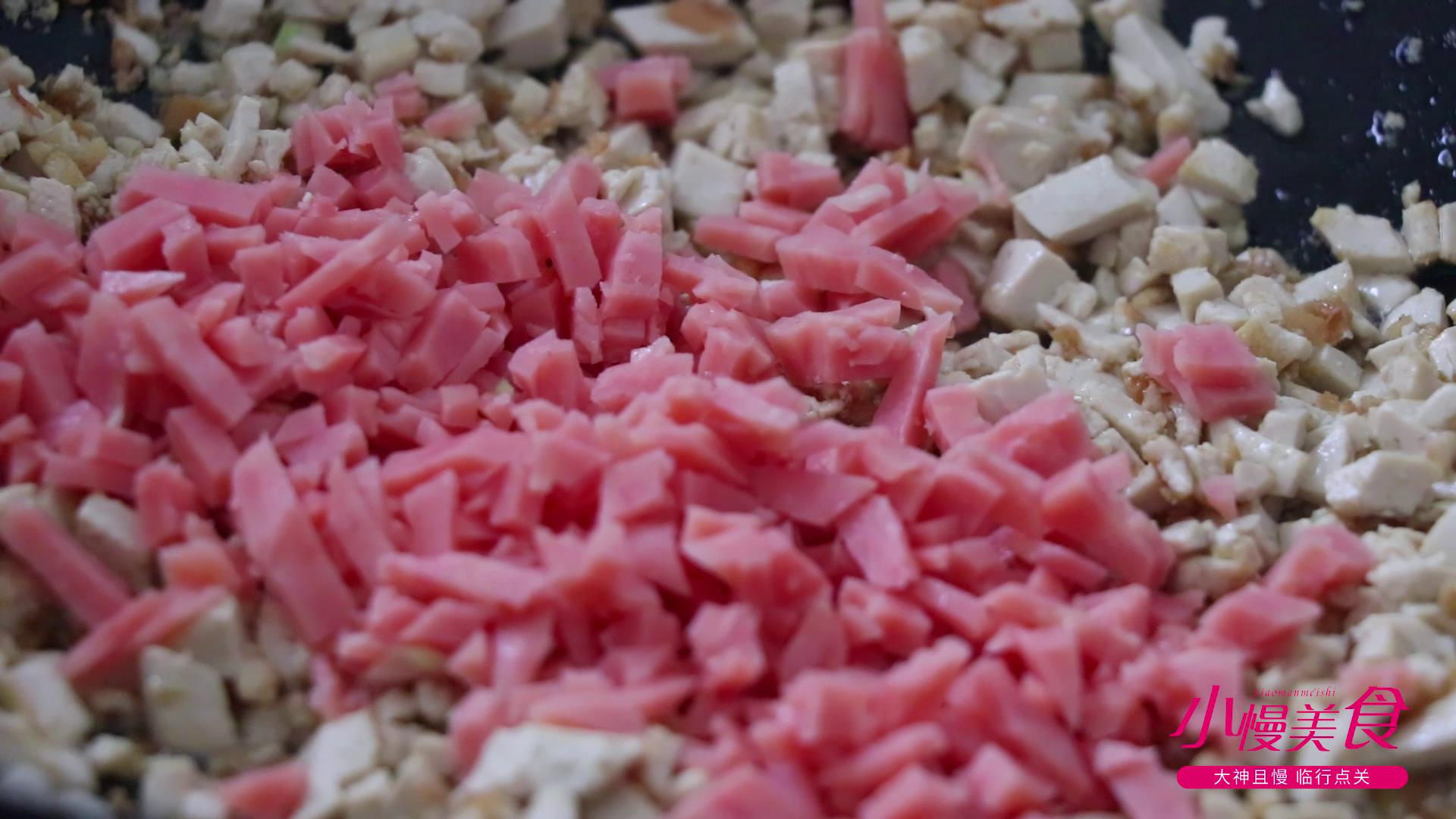 水煎包煎时水和面的比例是多少,水煎包的做法面糊和水比例