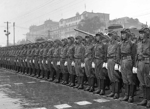 中国阅兵军人风采,中国阅兵军人震撼视频