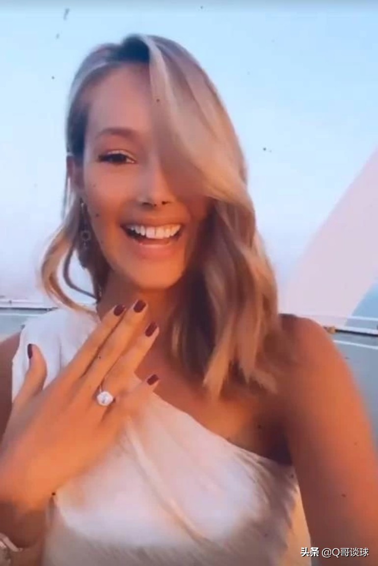 佩莱求婚视频,瓦尔加和佩莱求婚