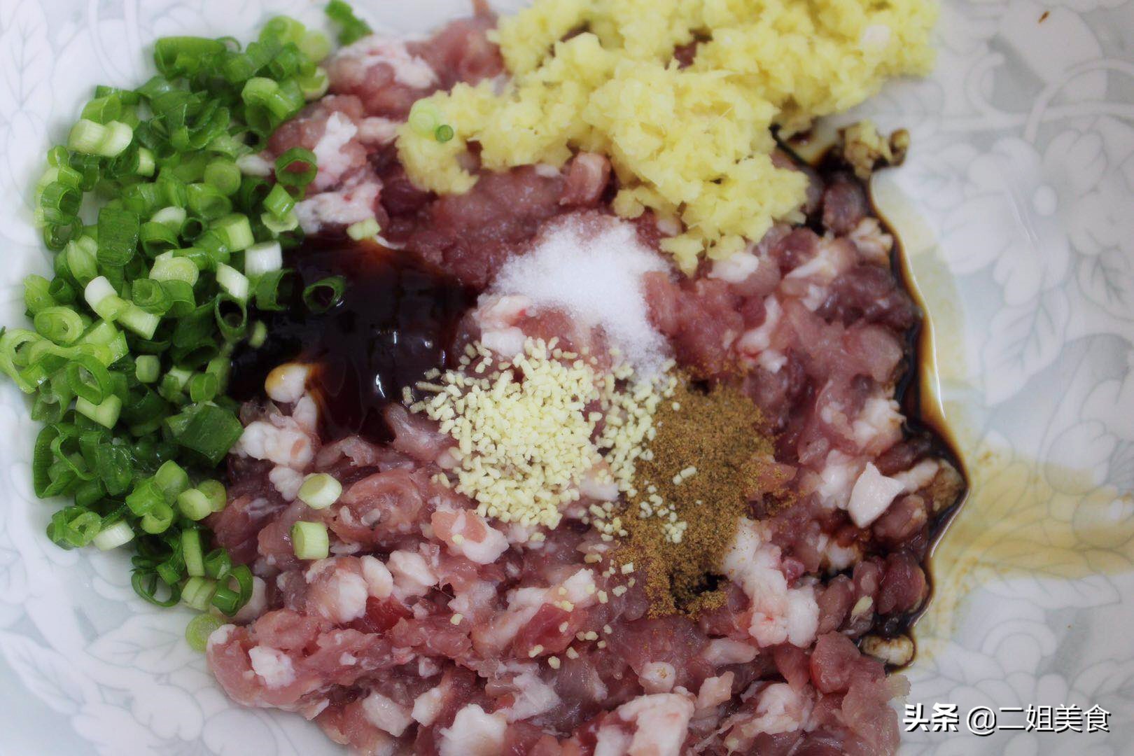 豆角肉包子的包法和发面全过程,做豆角包子豆角需要用水焯一下吗