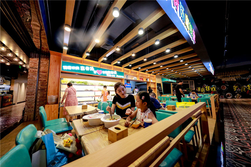 连接“一带一路”汇聚国际名品!石家庄北国城市奥莱升级全球商品购物中心