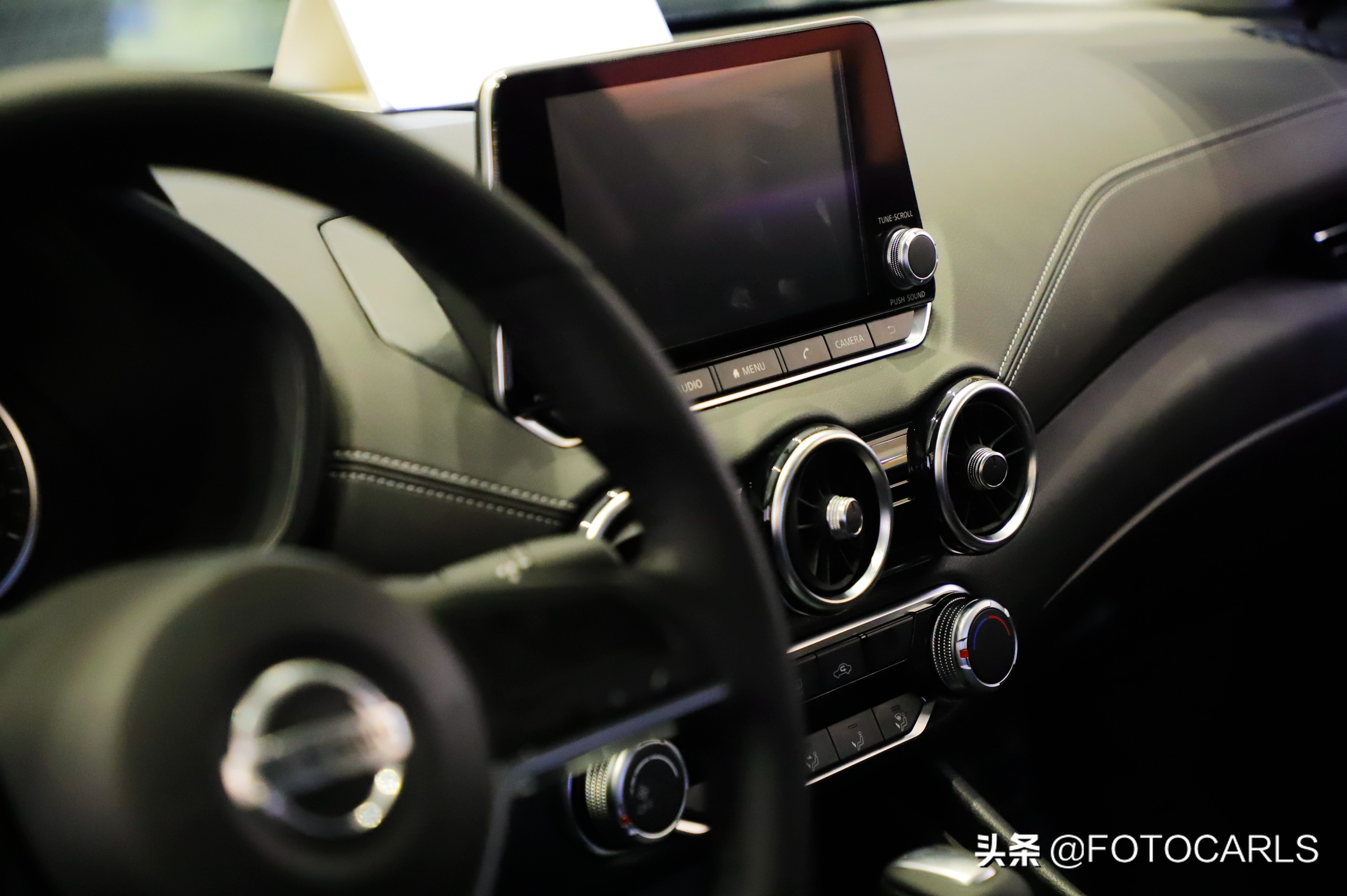 新一代日产轩逸全部车型及报价,日产轩逸1.6汽车图片