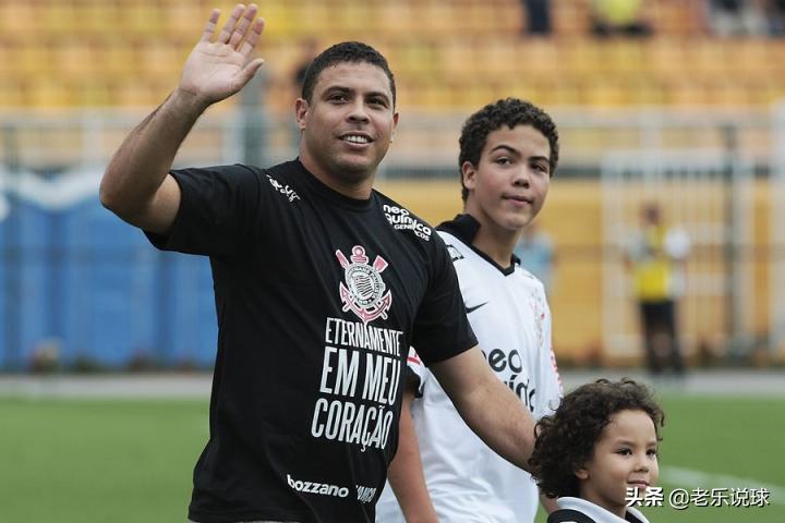 罗纳尔多梅西全方位对比谁厉害,罗纳尔多和梅西过人对比