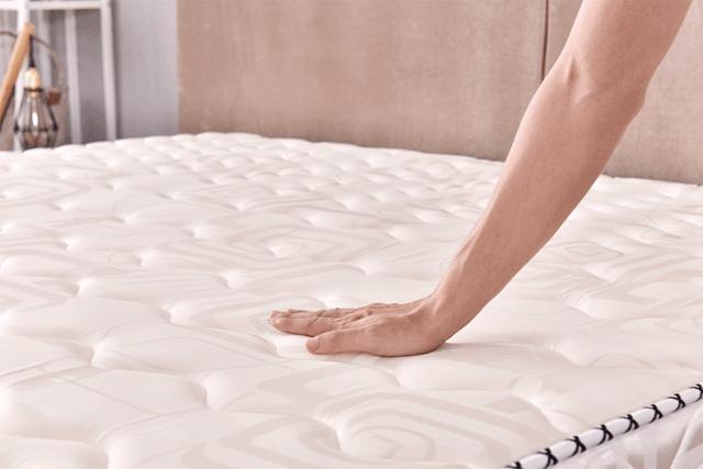 棕榈床垫和乳胶床垫哪个甲醛少,棕榈床垫和乳胶床垫哪种好