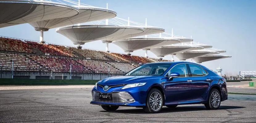 八代凯美瑞2.0豪华版功能介绍,第八代凯美瑞体验