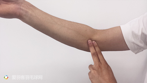 手腕、胳膊疼痛难忍，久治不愈如何破？关节骨科博士助你解烦忧