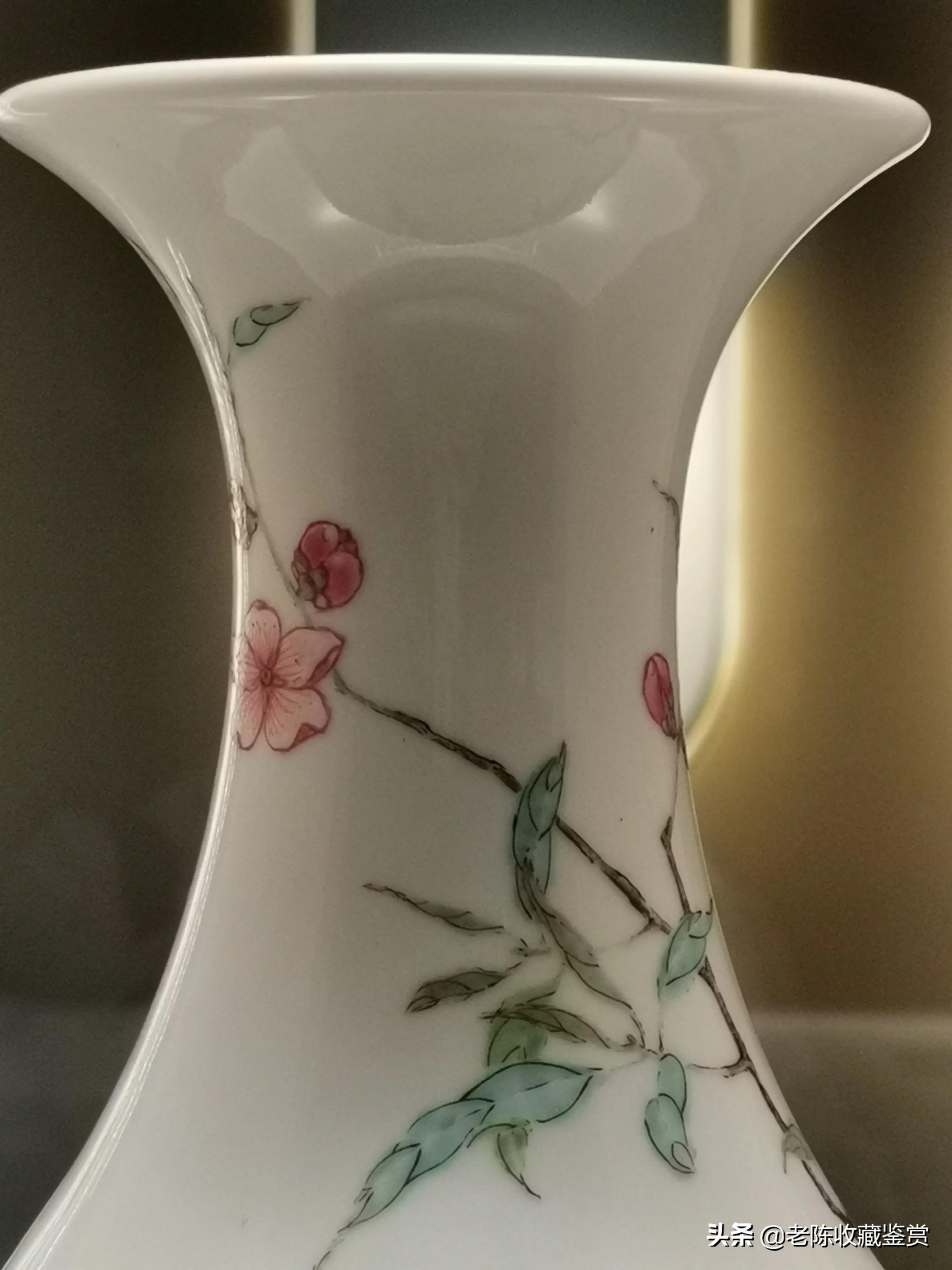 雍正粉彩花卉纹盘图解大全,故宫雍正粉彩蟠桃天球瓶