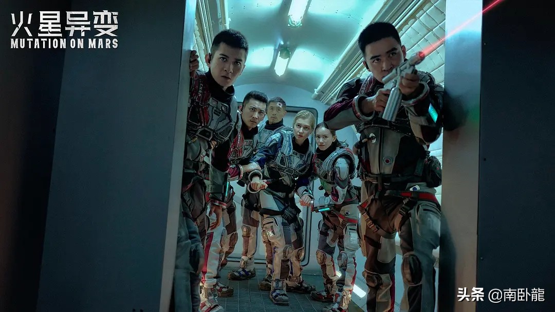 火星异变巨型鲲vs利维坦,火星异变击杀天空巨鲲