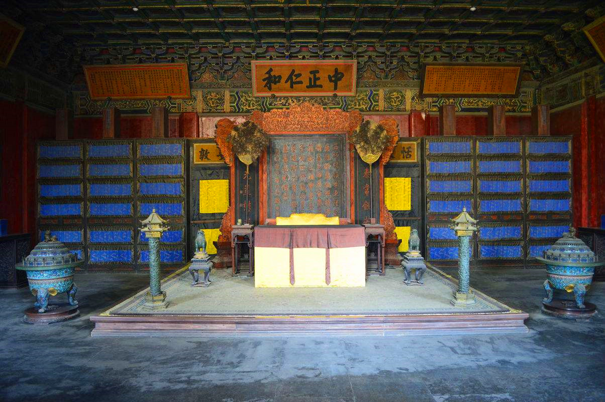 皇帝的寝宫为什么选在养心殿,皇帝寝宫养心殿