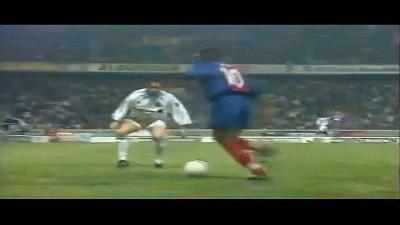 他是小罗师傅，也是卡恩一生噩梦，对巴萨两代王朝产生深远影响