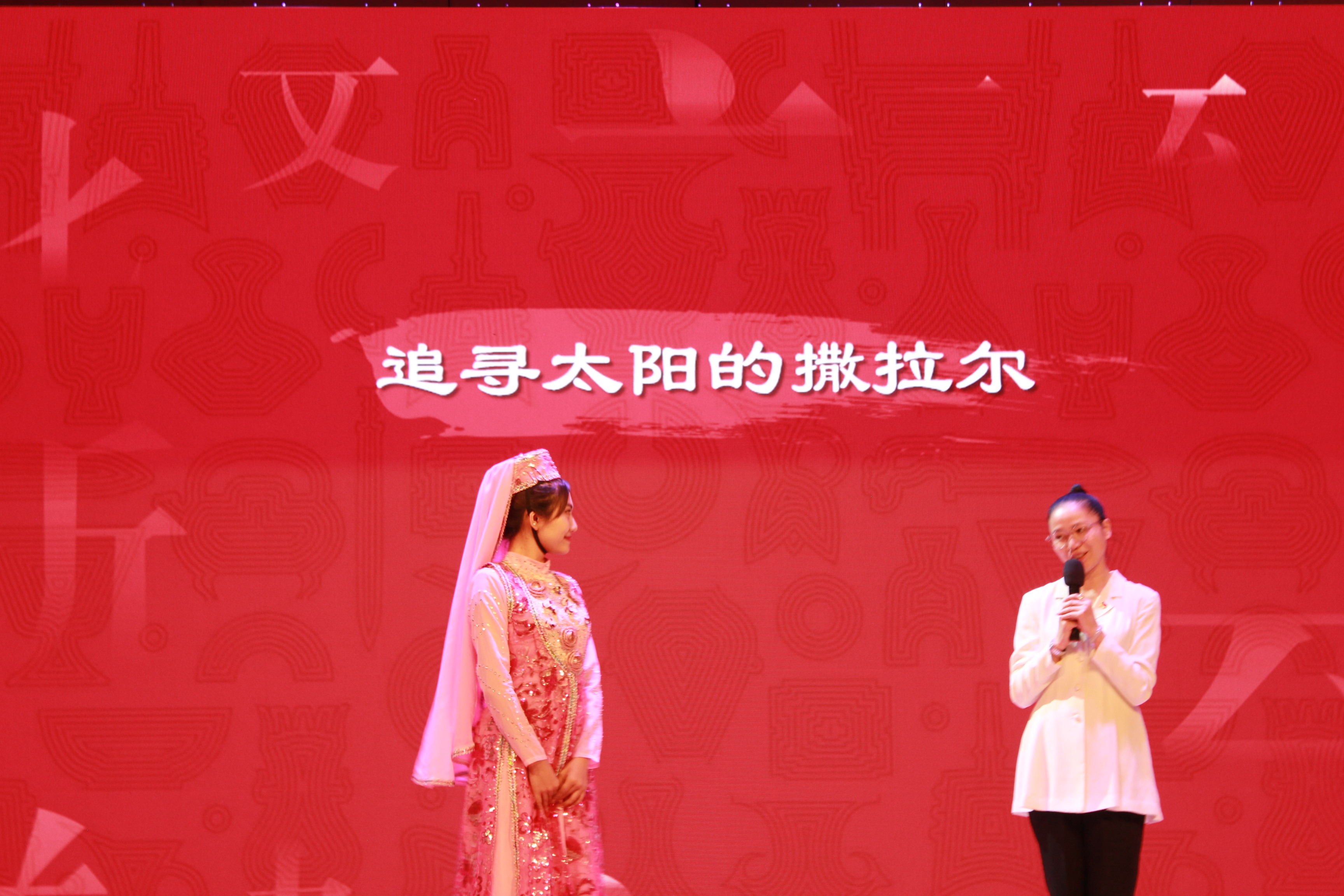 撒拉族舞蹈的经典动作,撒拉舞蹈