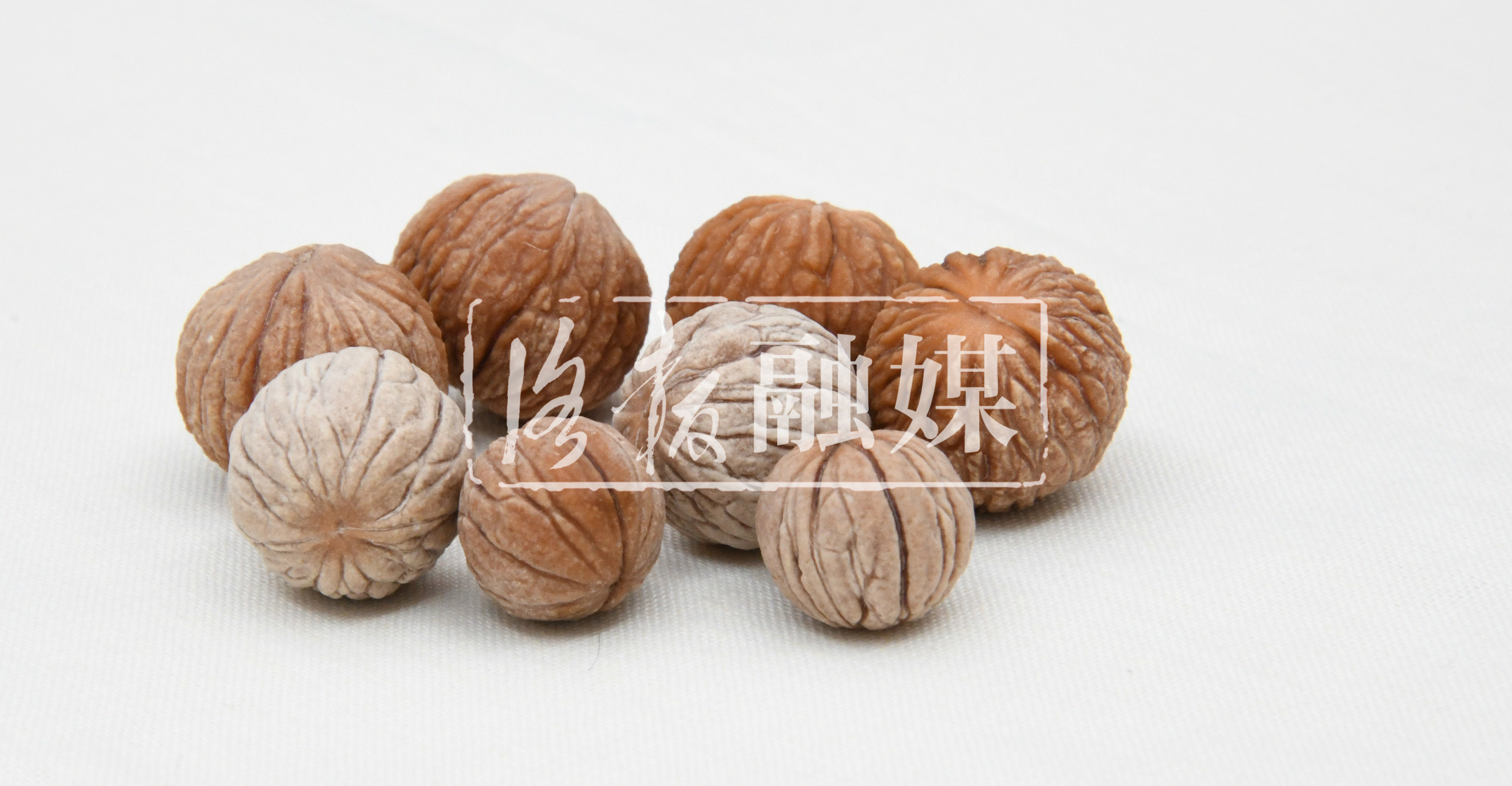 荒山变生态家园,荒山变果园野果成金果