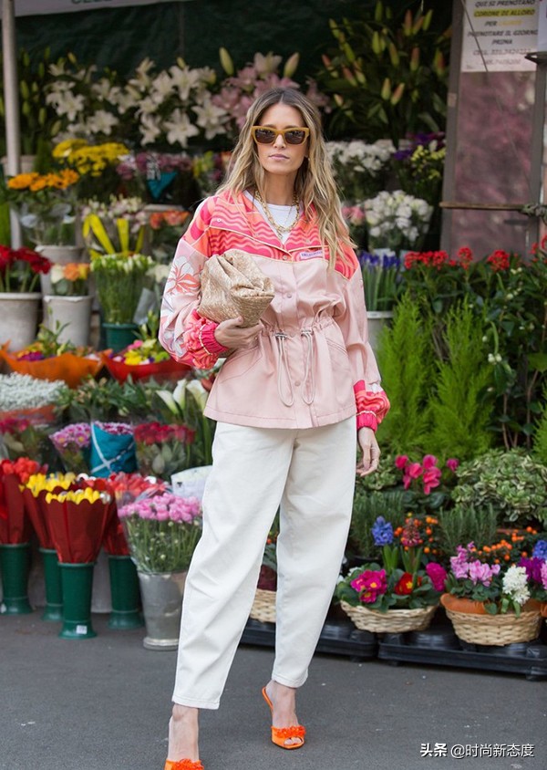 宋佳白色裤子穿搭,宋佳牛仔裤穿搭图