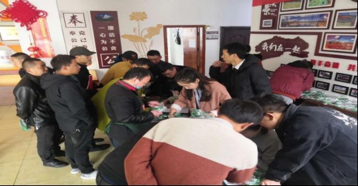 四川稻城县加快推进涉旅从业人员持证上岗工作