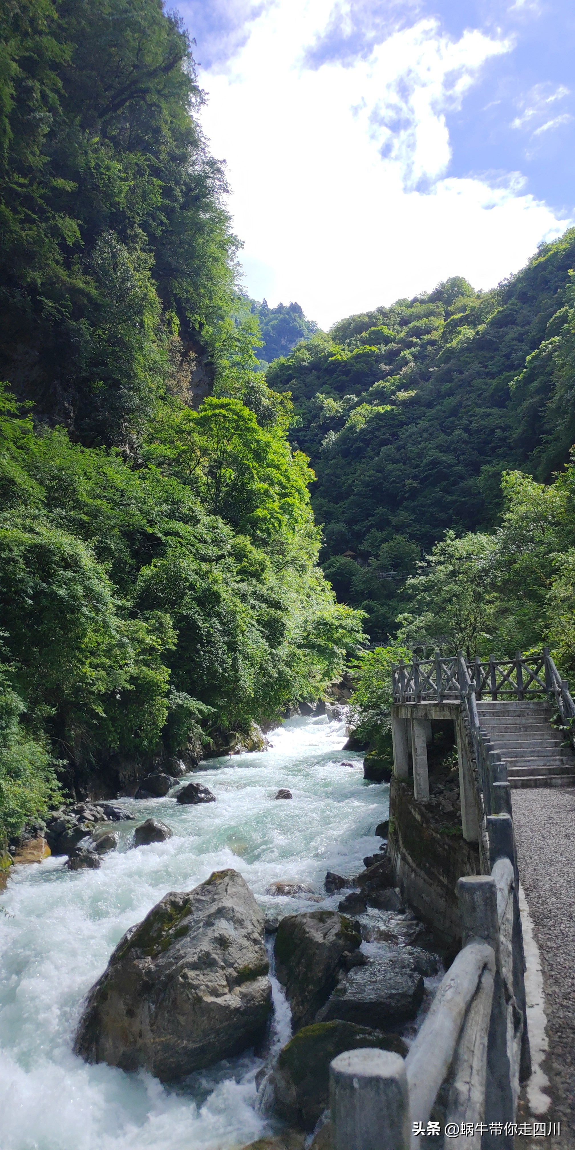 一家三口重庆到拉萨旅游攻略预算,一家三口成都去拉萨大概要多少钱