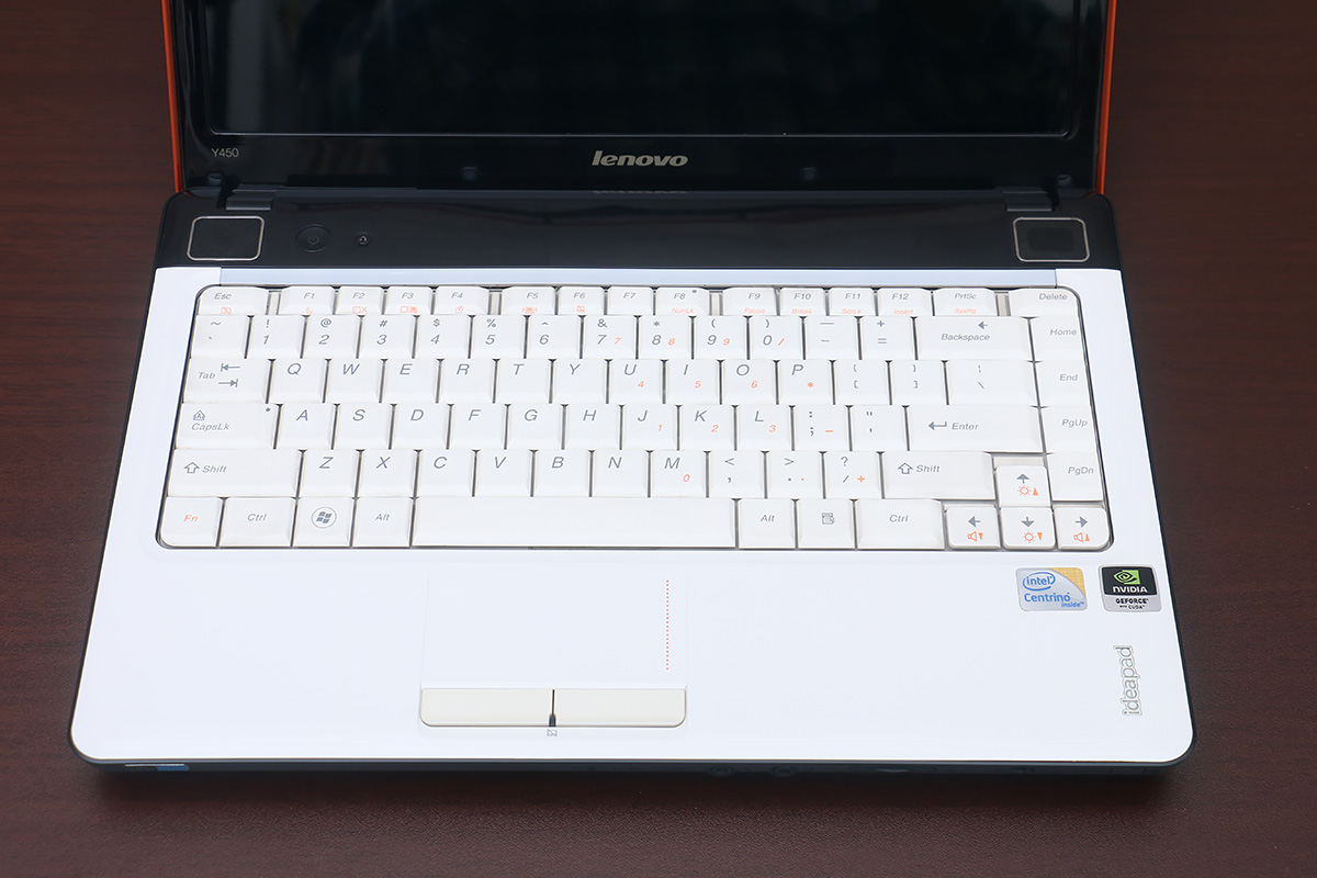联想老款笔记本y450,联想y450笔记本红白绿蓝