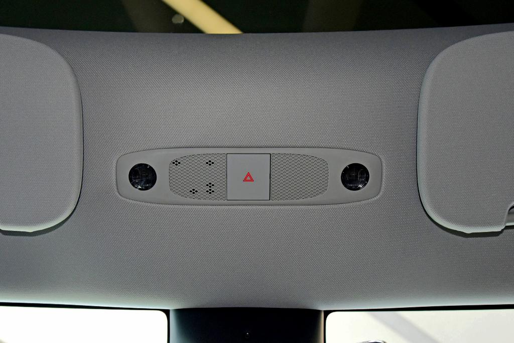 深度试驾特斯拉modely,特斯拉modelyperformance