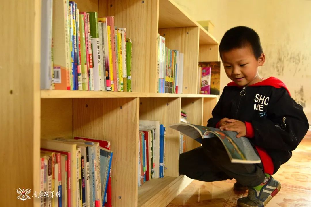 贫困山区学校爱心公益,只有七个学生的乡村学校