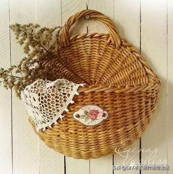 旧报纸变废为宝手工编织收纳筐,旧报纸制作简易的收纳筐