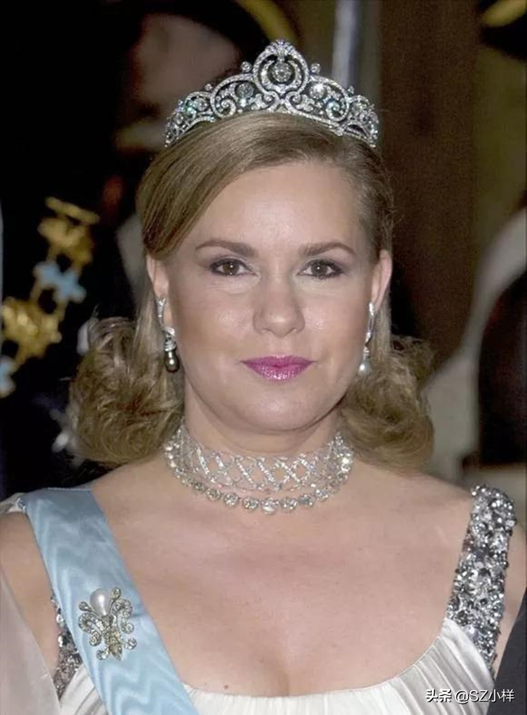 卢森堡大公王冠,卢森堡王室王冠和珠宝