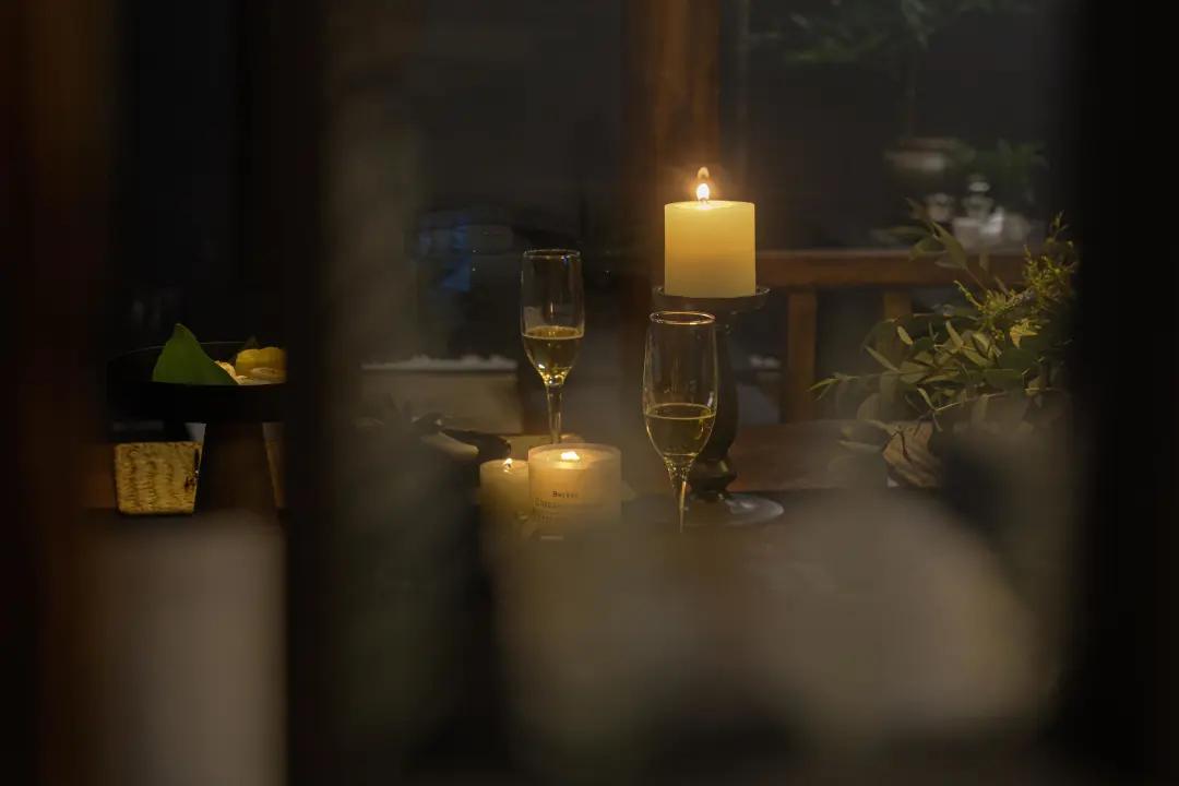 杭州20min直达设计师美宿！为一张床赴一座城，超小众玩法