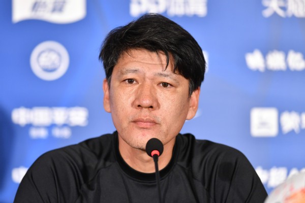 主教练经典换人,主教练如何更换战术