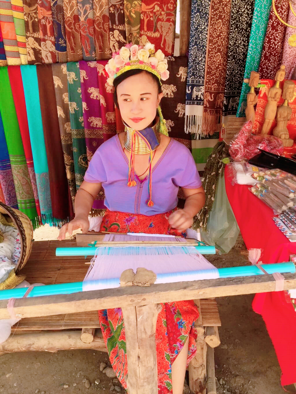 长颈族部落,泰国长颈村介绍