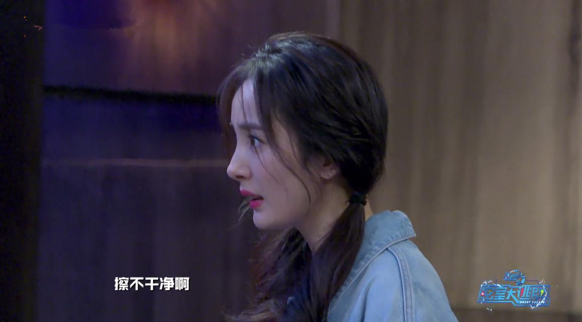 密室大逃脱黄明昊真的聪明吗,密室大逃脱何炅黄明昊张国伟演戏