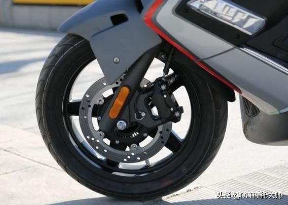 不要只看表面！极速只有135km，进口ApriliaSR300真的是低端车吗