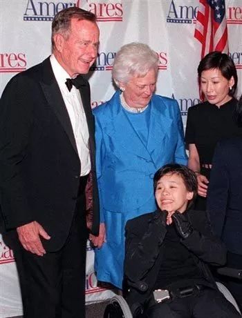 桑兰：磨难，坚韧，向阳而生