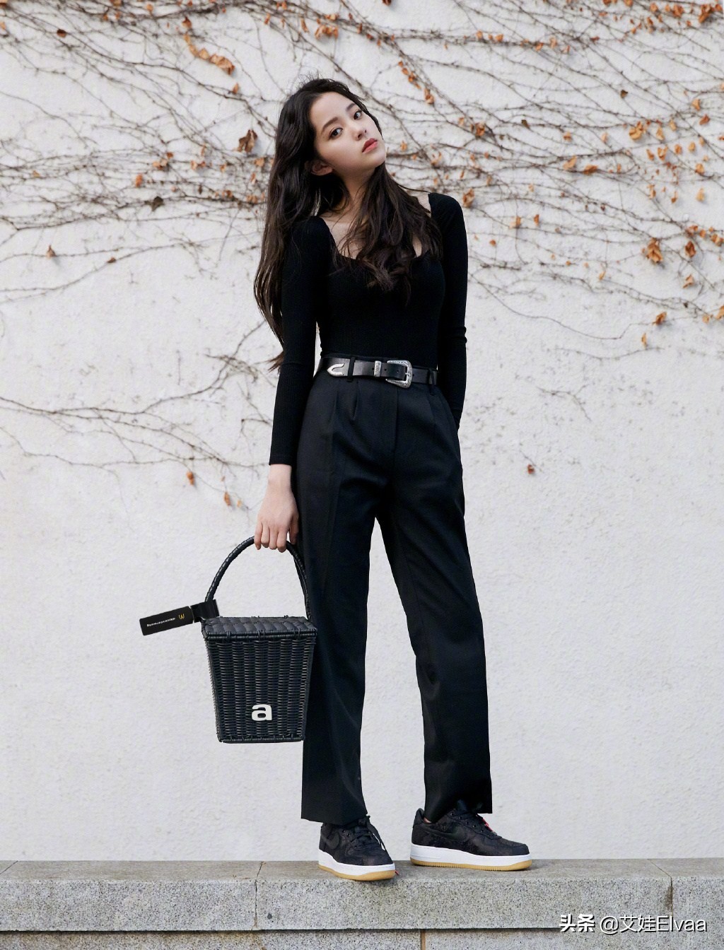 欧阳娜娜穿匡威高帮,欧阳娜娜18岁冬季穿搭