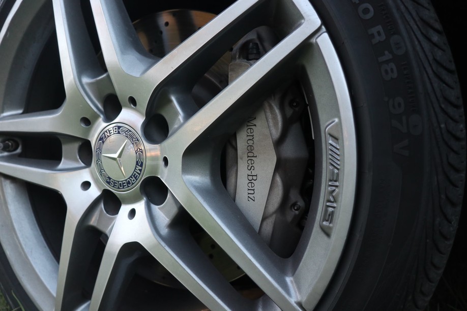 奔驰e550运动版,e550奔驰新款