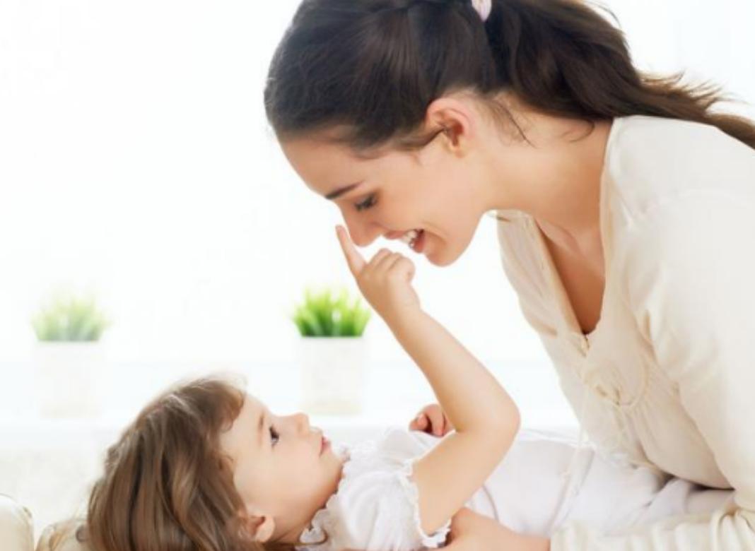 宝宝吐泡泡到底是玩还是怎么了,小宝宝吐是为啥