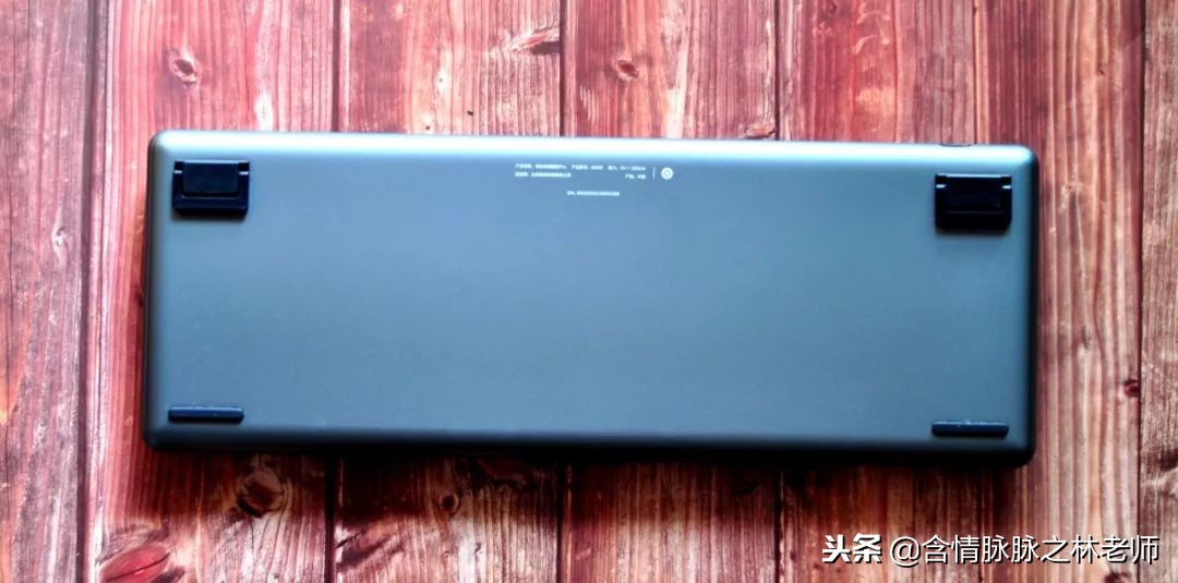 红轴正刻机械键盘,悦米红轴机械键盘