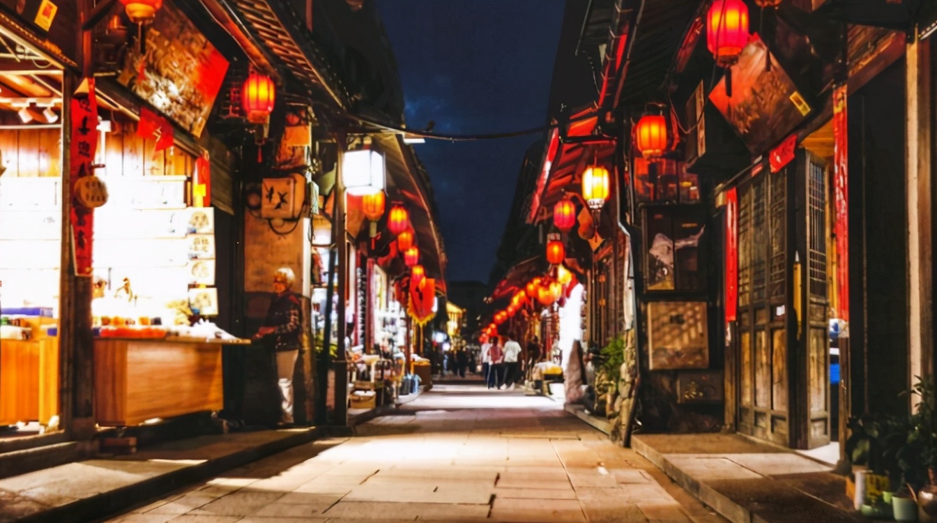 丽水上热搜,浙江丽水现萤火虫星海