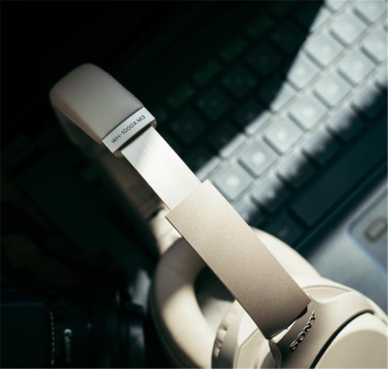 出行耳机,索尼wf1000xm4降噪耳机全世界排名