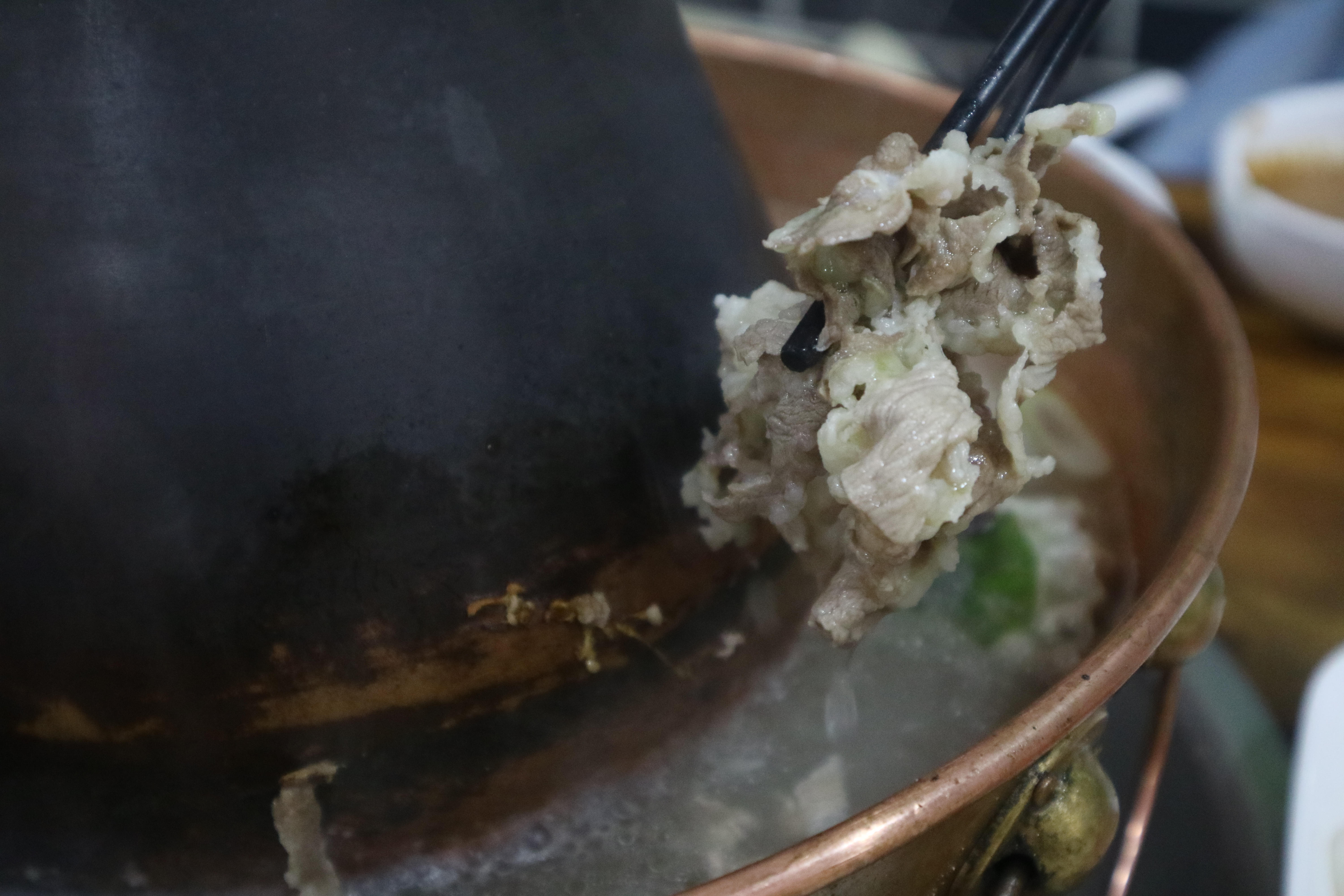 椰子火锅的正宗做法,椰子火锅清汤的做法