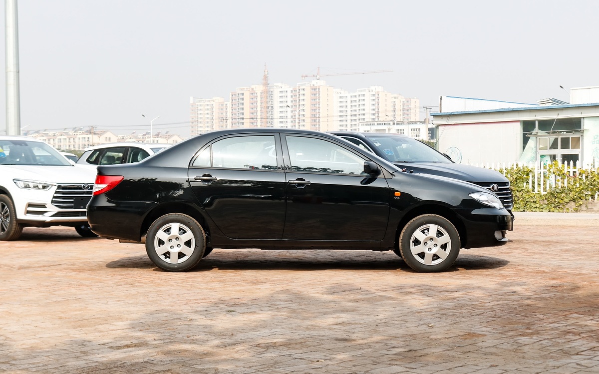 比亚迪f32020款豪华用车感受,2020款的比亚迪f3