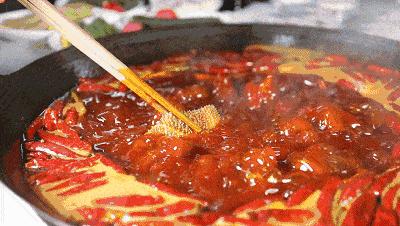 高级火锅店要怎么经营生意才会好,火锅店有哪些经营技巧经验分享