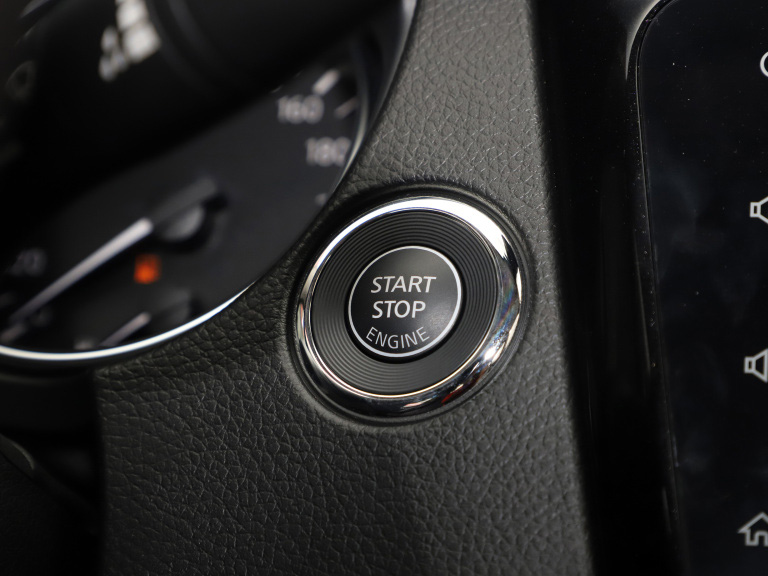 日产逍客方向盘锁死,逍客方向盘锁死无法启动