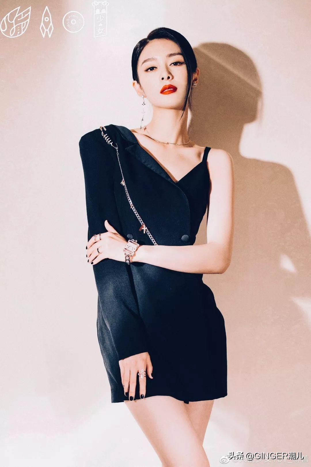 百元就能买到明星同款店铺,百元平价衣服明星